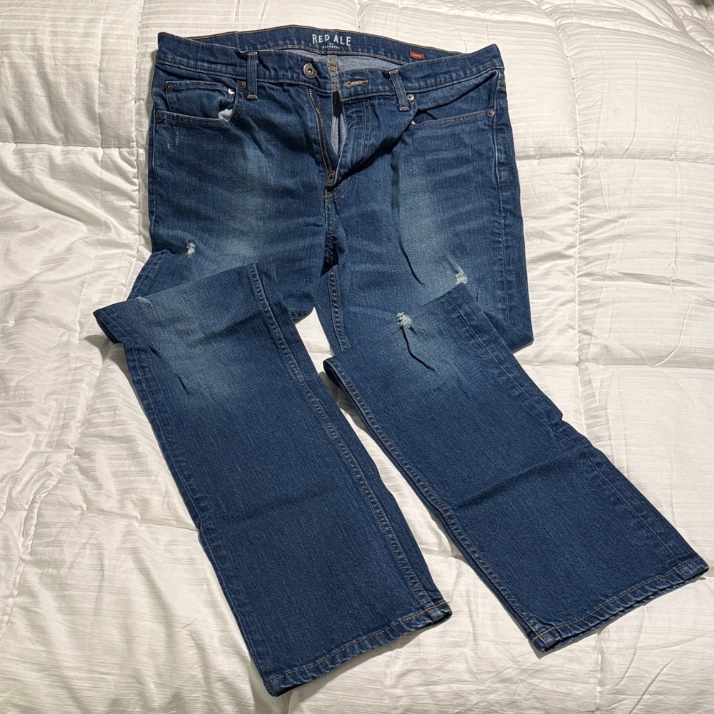 Red Ale Men's Classic Indigo Straight Jeans